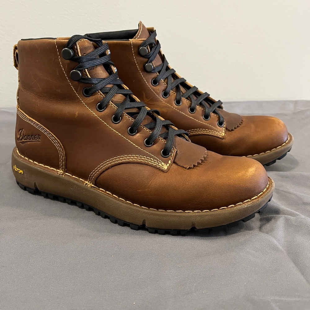 Danner Women’s Brown Lace Up Logger 917 Boots